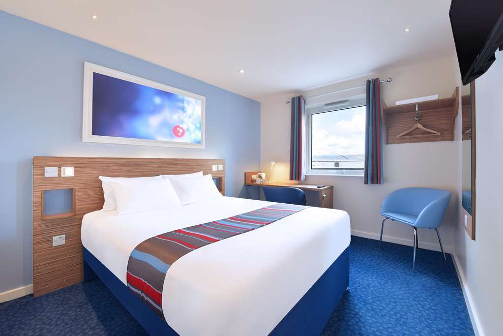 Travelodge Barnsley Quarto foto
