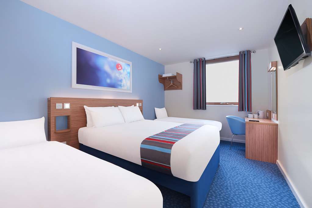 Travelodge Barnsley Quarto foto