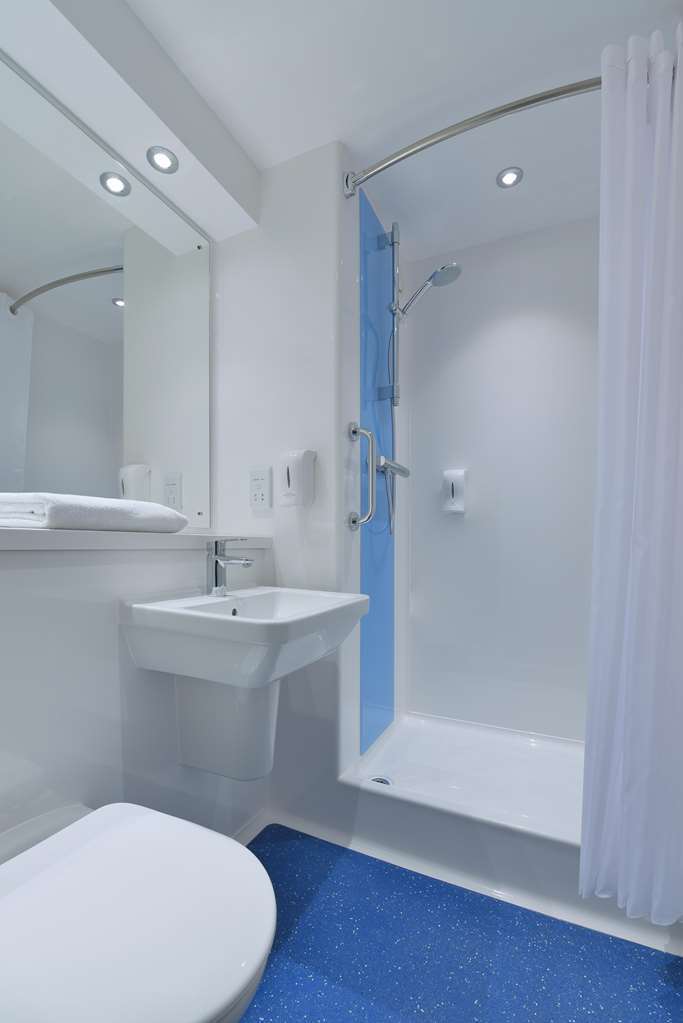 Travelodge Barnsley Quarto foto
